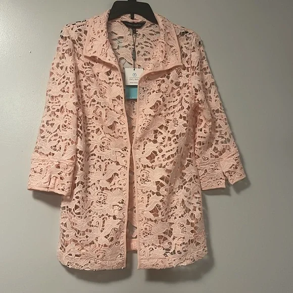 Ming WangWing Collar 3/4 Sleeve Floral Lace Coordinating Jacket